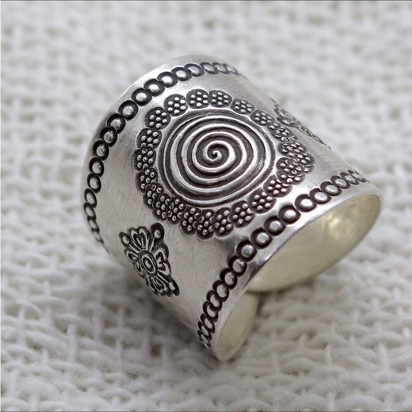 Maya Sun Ring Sterling Silver Adjustable - Picture 3 of 3